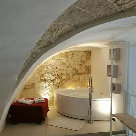 White Monolocale Apartman Ugento
